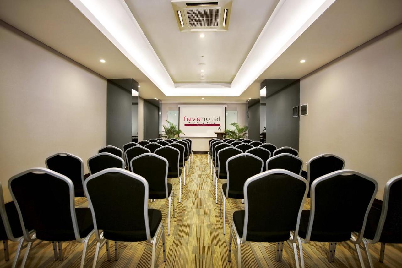 Favehotel Tanah Abang - Cideng Jakarta Exteriör bild