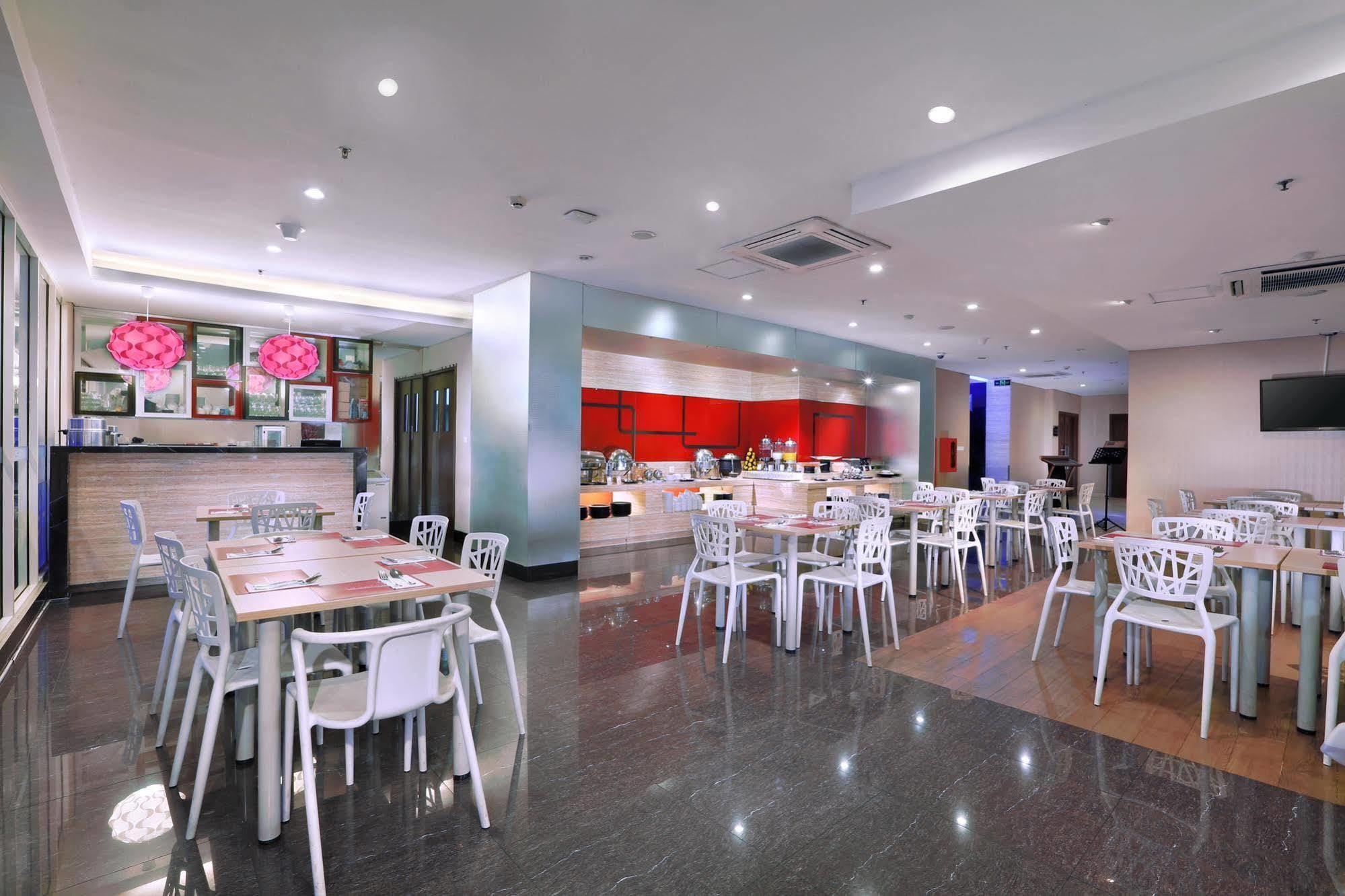 Favehotel Tanah Abang - Cideng Jakarta Exteriör bild